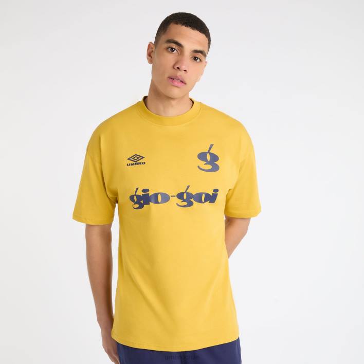 hombres Umbro mostaza picante/azul patriota camiseta con logo de gio goi ropa FTXL63